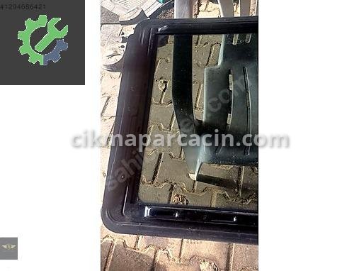 Mercedes-Benz EQA Sunroof Camı çıkma parça