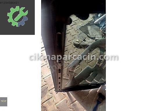 Mercedes-Benz EQA Sunroof Camı çıkma parça