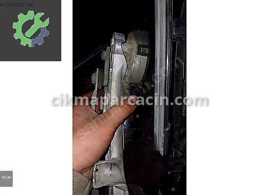 Mercedes-Benz EQA Silecek Motoru çıkma parça