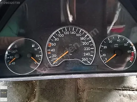 210 mercedes saat 210 540 95 47