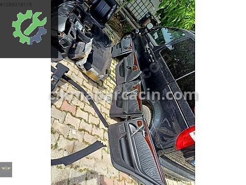 Mercedes-Benz EQA Kapı Döşemesi çıkma parça