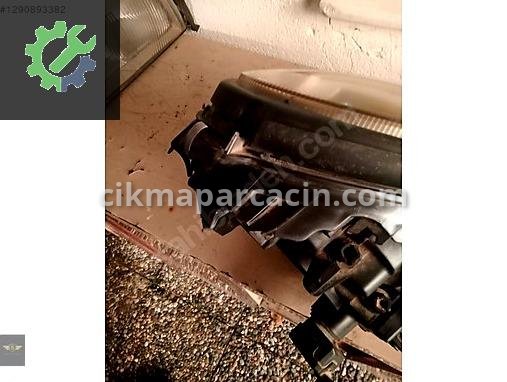 Mercedes-Benz EQA Sol Ön Far çıkma parça