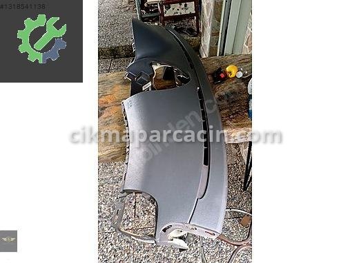 Mercedes-Benz EQA Torpido çıkma parça