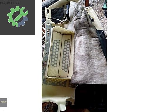 211 kasa mercedes gri göğüslük