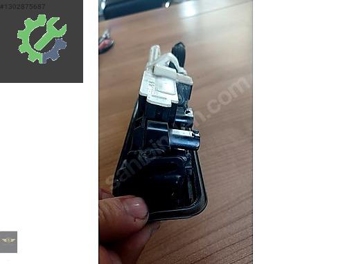 213 kasa mercedes E seri elektrikli kamerali bagaj A0997502500