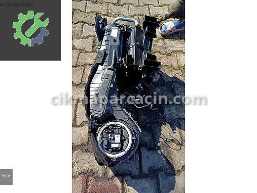 Mercedes-Benz EQA Kalorifer Kutusu çıkma parça
