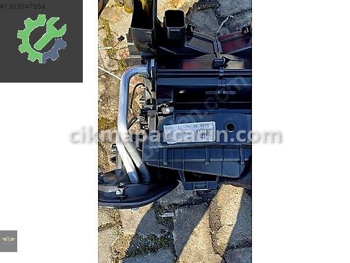 Mercedes-Benz EQA Kalorifer Kutusu çıkma parça