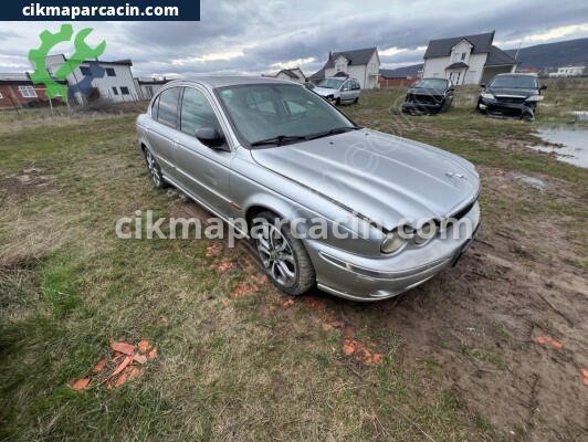 Jaguar X-Type Çamurluk çıkma parça