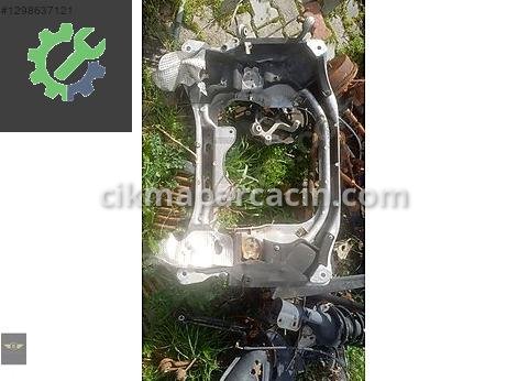 Mercedes-Benz SL Ön Kaliper çıkma parça