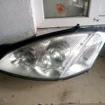 221 kasa Mercedes ön Zenon far