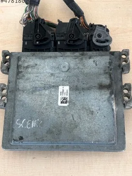 Renault Fluence Motor Beyni 237100777R çıkma parça