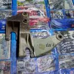 243748 4039806880 Peugeot 307 vites halatı bağlantı ayağı çikma o
