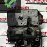 24414133 24444016 OPEL ASTRA G ARKA SAĞ ÖN SAĞ KAPI KİLİDİ