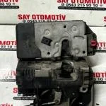 24414133 24444016 OPEL ASTRA G ARKA SAĞ ÖN SAĞ KAPI KİLİDİ