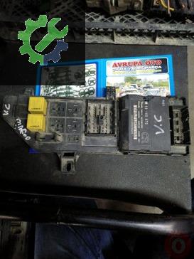 Opel Vectra Sigorta Kutusu 24443147 çıkma parça