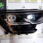 260102686R MEGANE IV 4 SAĞ FAR ORJİNAL ÇIKMA