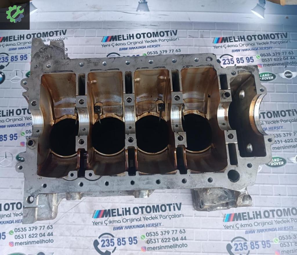 BMW 3 Serisi Blok 7587604 çıkma parça