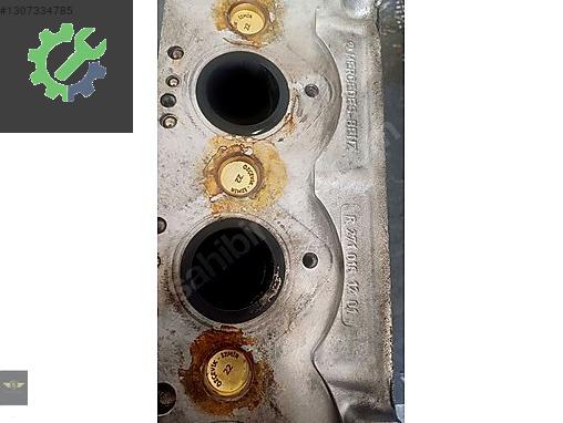 271 mercedes motor silindir kapaği