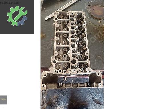 271 mercedes motor silindir kapaği