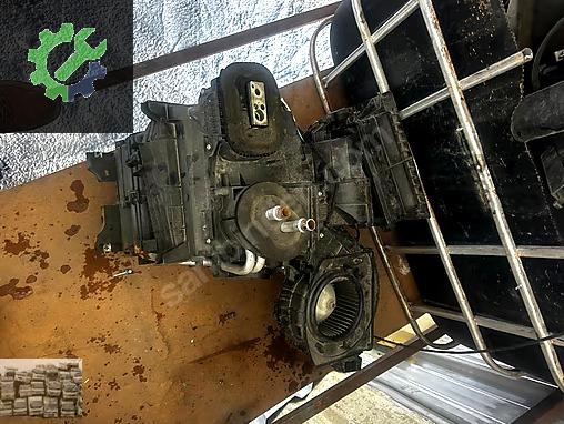 272700033R MASTER3 KLİMALI KALORİFER KUTUSU