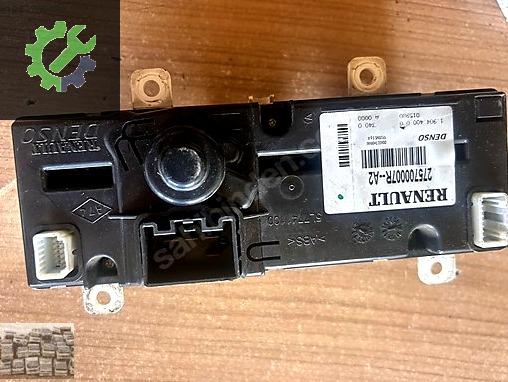 275700007R MASTER 3 KALORİFER KUMANDA PANELİ