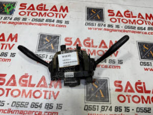 Silecek Kolu Audi A4 Çıkma 8E0953549S