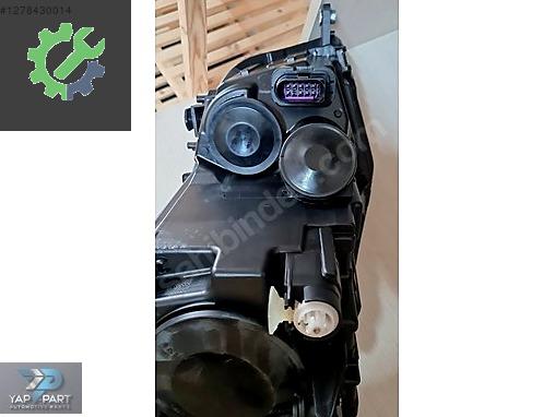 Volkswagen Bora Sağ Ön Far 2K1941016B çıkma parça