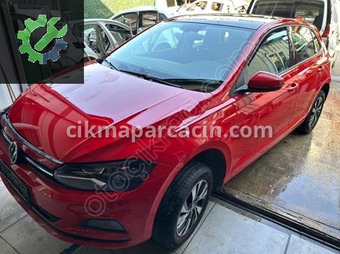 Volkswagen Polo Sol Ön Çamurluk çıkma parça