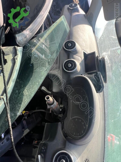 Audi A1 Tavan çıkma parça