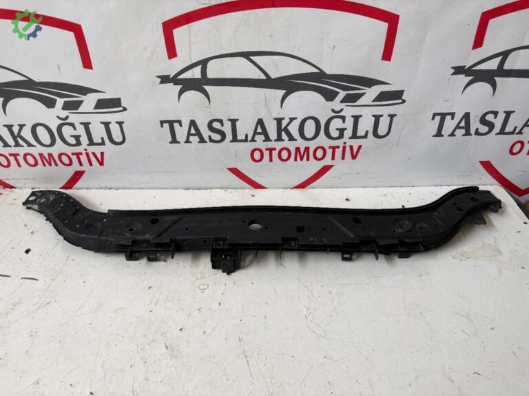 Renault Megane Ön Panel çıkma parça