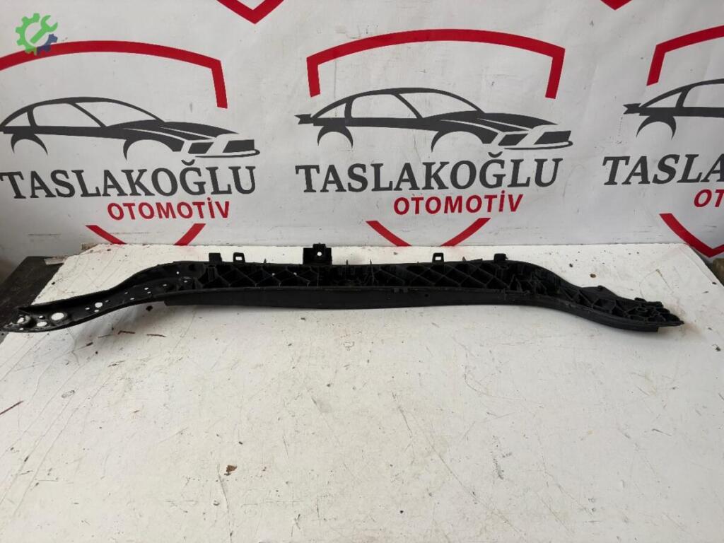 Renault Megane Ön Panel çıkma parça