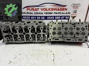 3.0TDİ V6 DDX CRT ÇIKMA ORJİNAL SAG SOL SİLİNDİR KAPAĞI