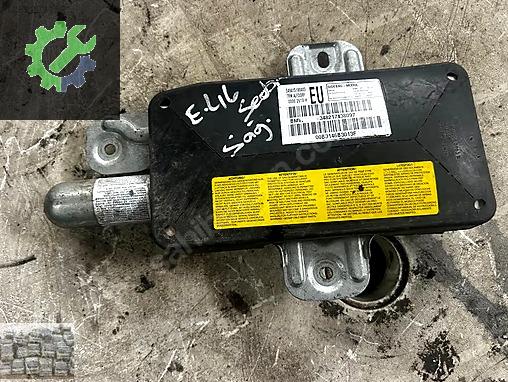 348217438097 BMW E46 ÖN SAĞ YAN HAVA YASTIGI