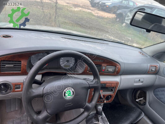 Skoda Octavia Sunroof çıkma parça