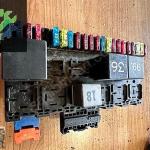 357937039 Vw Transporter T4 96-03 Sigorta Kutusu Komple