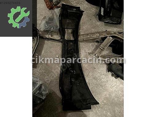 Volkswagen Passat Akü Kapağı 3B1819417D çıkma parça