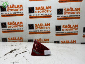 Çıkma Audi A5 Bagaj 8T0945093A