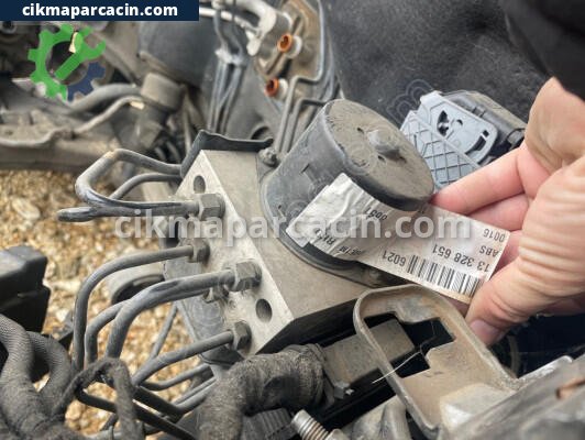 Opel Insignia ABS Beyni çıkma parça