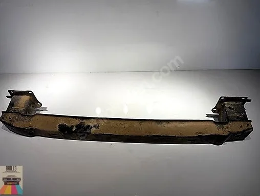 Volkswagen Passat Tampon Demiri 3G0807305T çıkma parça