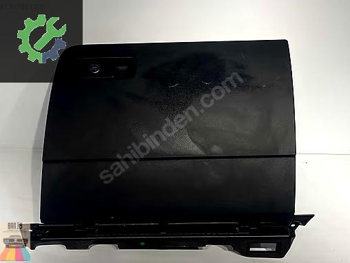 Volkswagen Passat Torpido 3G1857097 çıkma parça