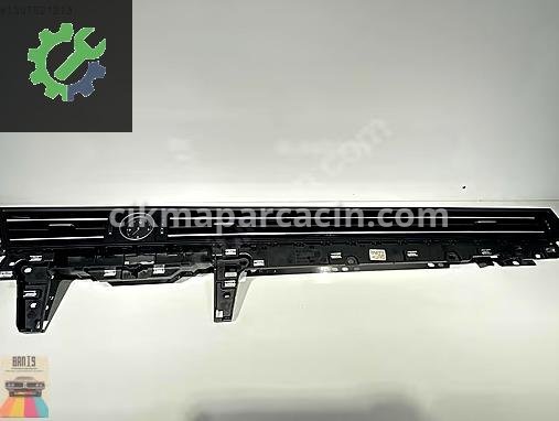 Volkswagen Passat Havalandırma Izgarası 3G1858416 çıkma parça