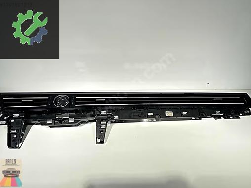 Volkswagen Passat Panjur 3G1858416 çıkma parça