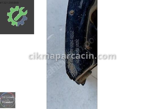Volkswagen Passat Tampon Braketi 3G5807393 çıkma parça