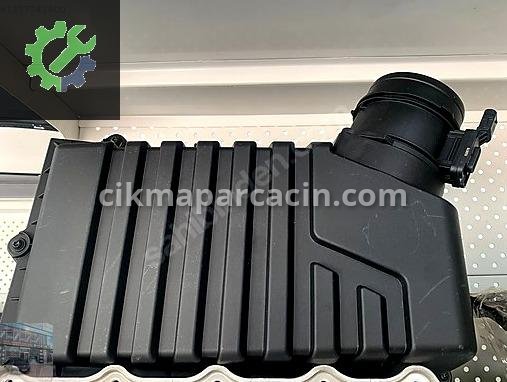 Audi A4 Hava Filtresi 3Q0129607 çıkma parça