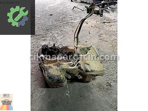 Audi A4 Yakıt Deposu 3Q0201021 çıkma parça