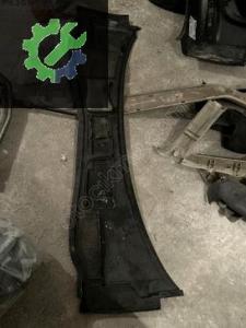 3B1819417D 3B1819422B PASSAT B5.5 AKÜ ÜST KAPLAMA PLASTİK