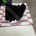 3C0915335 PASSAT CADDY AKÜ YAN KAPAĞI SOL