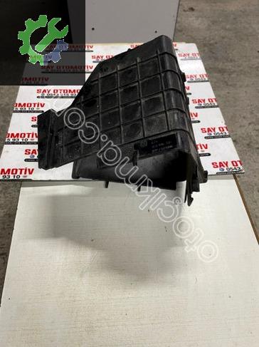 3C0915335 PASSAT CADDY AKÜ YAN KAPAĞI SOL