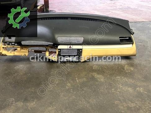 Volkswagen Passat Komple Torpido 3C1857003QT çıkma parça