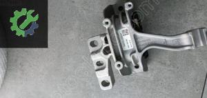 3Q0199262 ORJİNAL SIFIR MOTOR KULAK